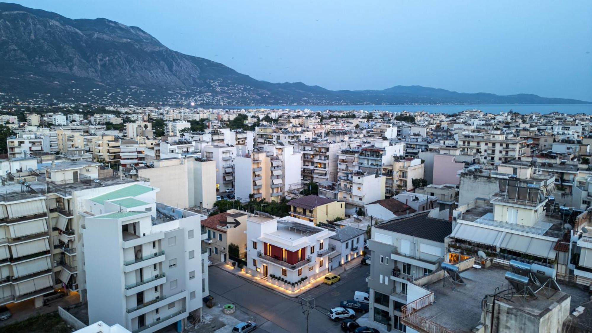 Angelinas Quarters - Kalamata Mediterranean Villas ภายนอก รูปภาพ